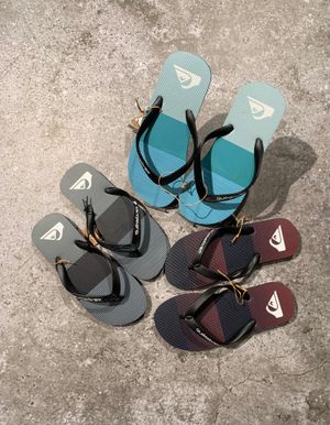QUIKSILVER MOCATA ART ( 3 Colour )