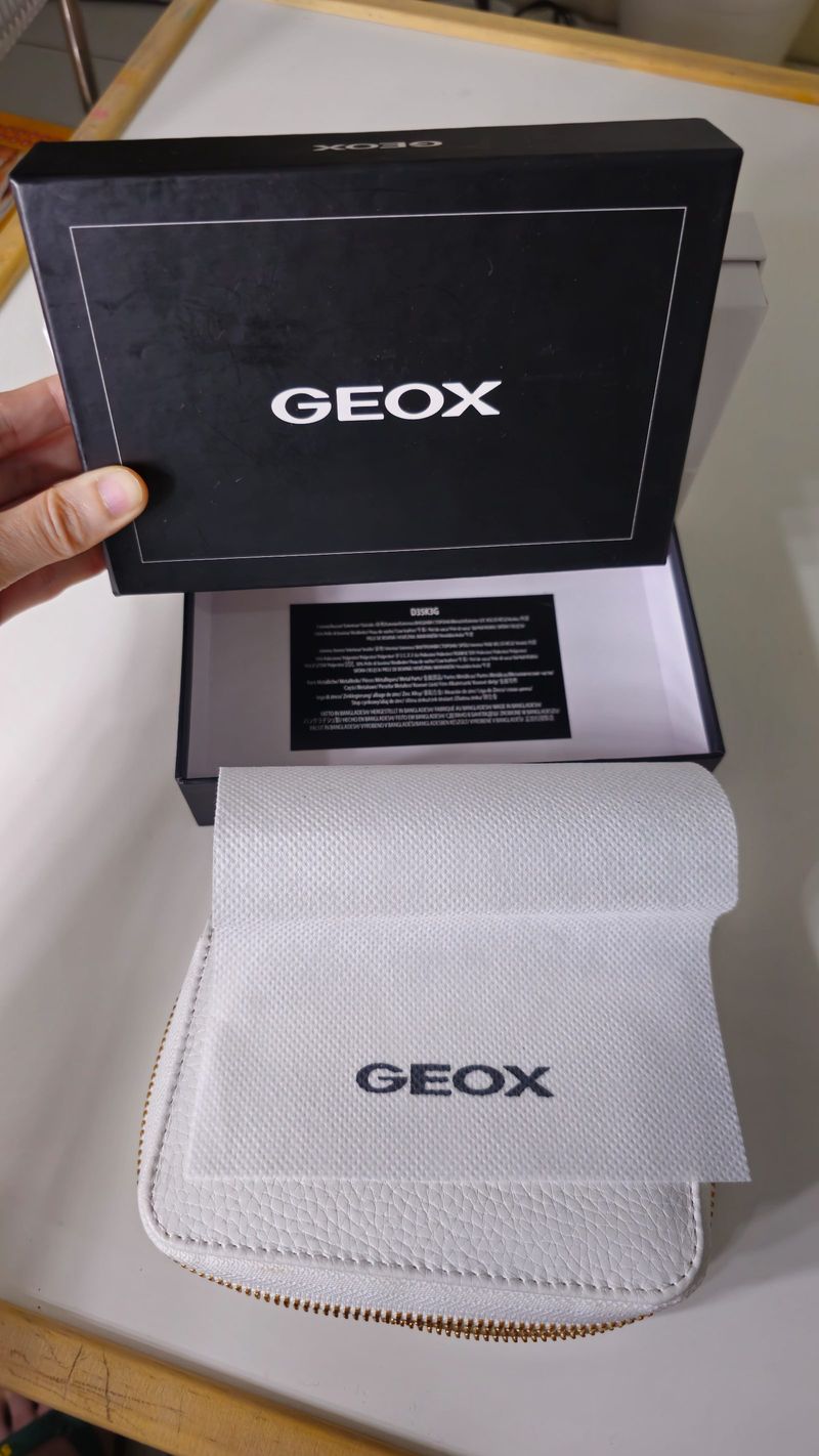 Dompet GEOX Warna Putih, foto 3