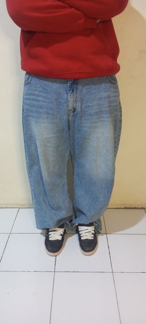 Streetwear Jeans Pria white blue