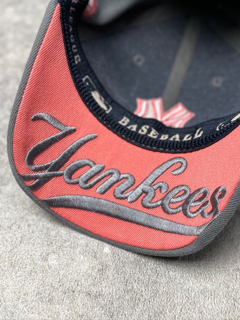 Topi Baseball Cap MLB New York Yankees “NY” Logo Side Patch, foto 9