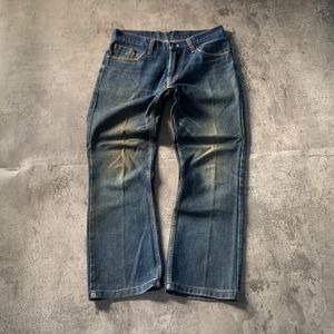 RIVAL JEANS