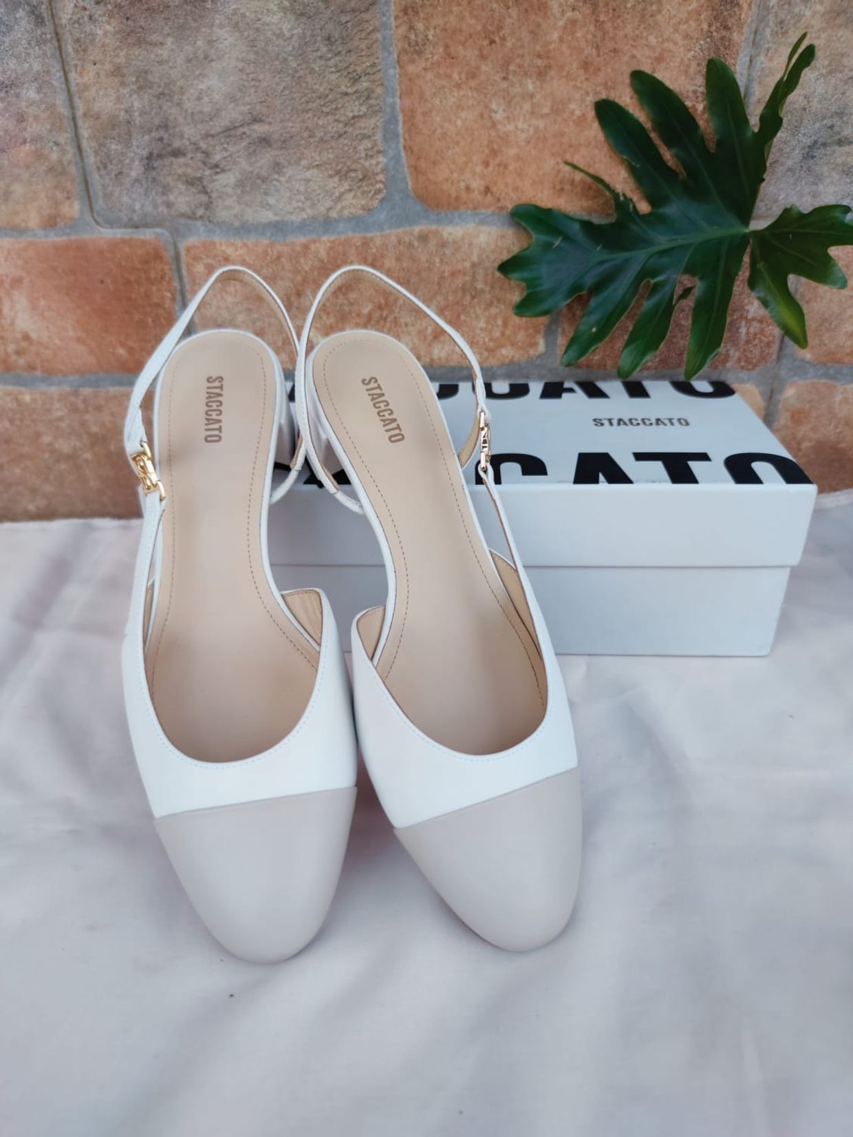 Luxury Casual Heels Wanita white cream