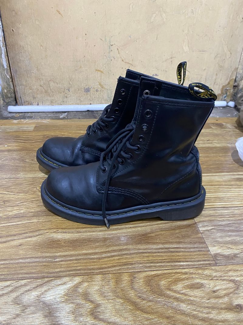 Sepatu docmart 1460, foto 3