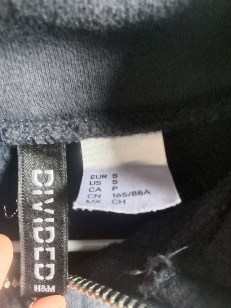 H&M Half Zip-Up Sweatshirt, foto 3