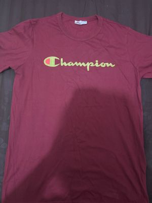 CHAMPION T SHIRT