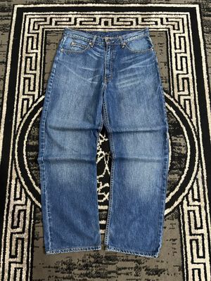 Levi’s loose fit fedding jeans