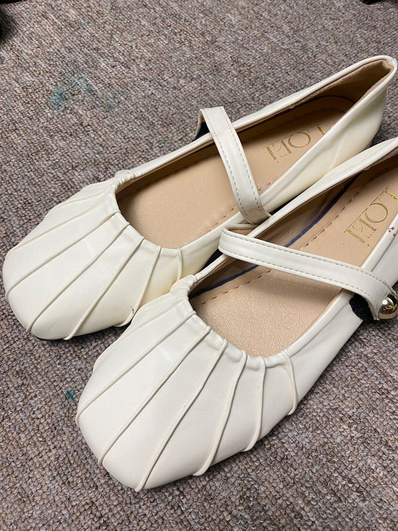 Flatshoes Beige Putih LOEI, foto 2