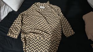 Blouse XSML stripe coklat hitam