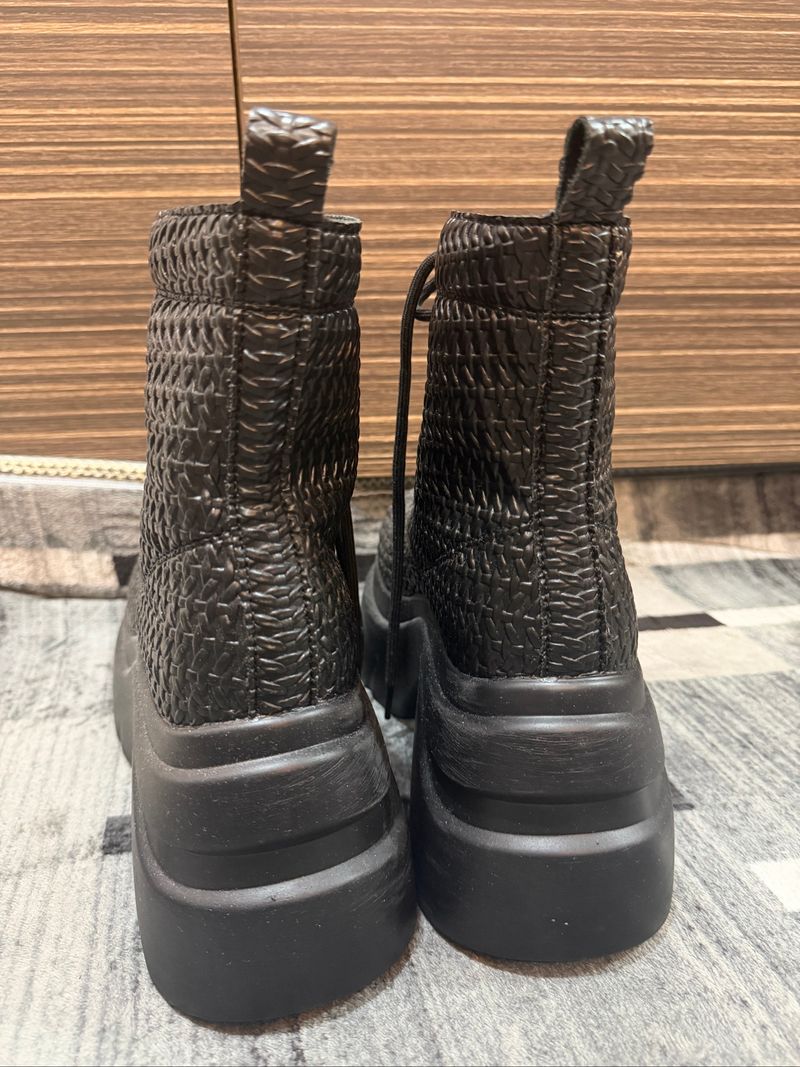 Boots hitam harajuku, foto 3