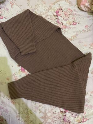 Outer knit