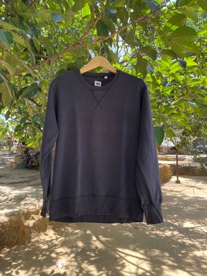 Uniqlo Vintage Sweater Pria black