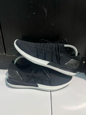 Separu running ngeGym Under Armour size 42