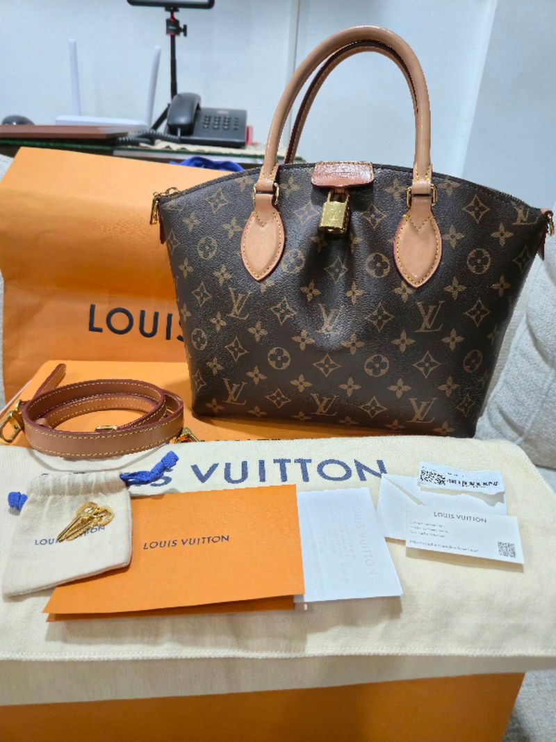 Louis vuitton bouti pm monogram bag, foto 2