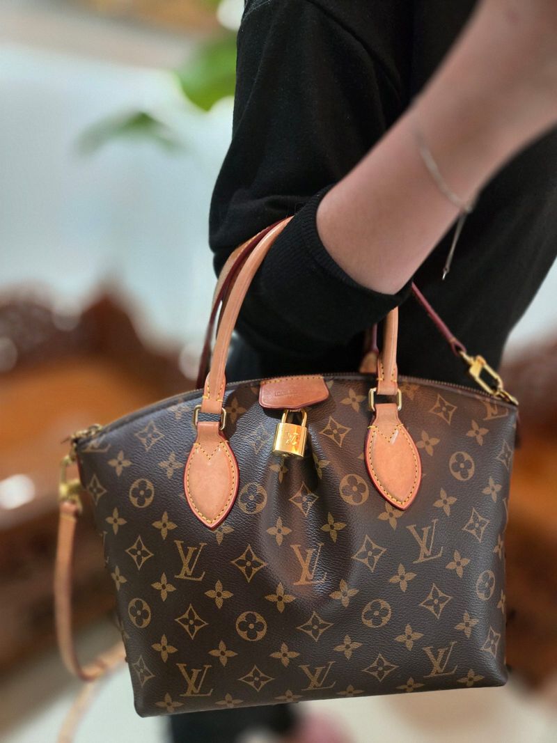Louis vuitton bouti pm monogram bag, foto 10