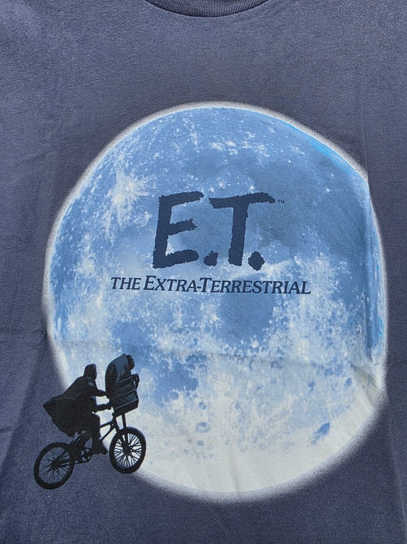 Tshirt by Uniqlo x E.T (The Extra-Terrestrial), foto 4