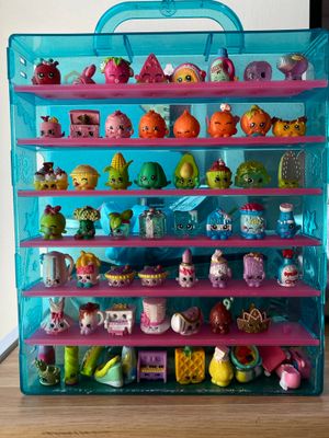 Shopkins Collection 50+ pcs + Case
