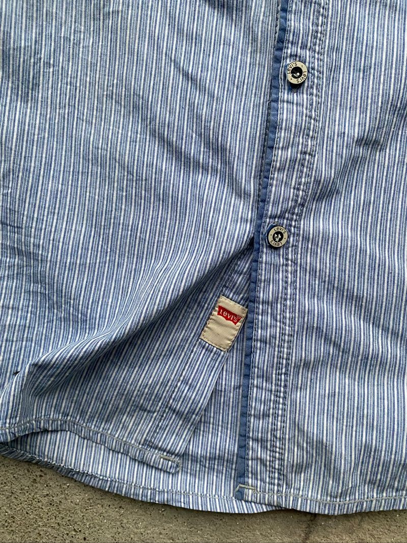 Kemeja Salur Levis, foto 4