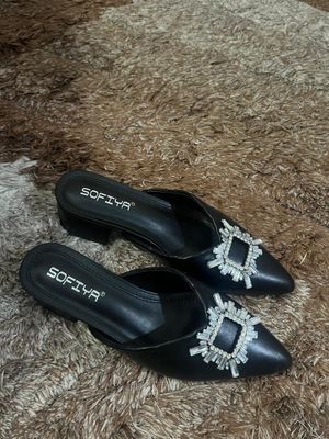 Heels flat shoes