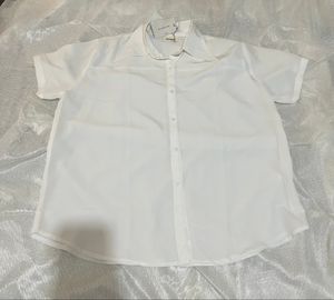 Ecinos White Shirt / Kemeja Lengan Pendek