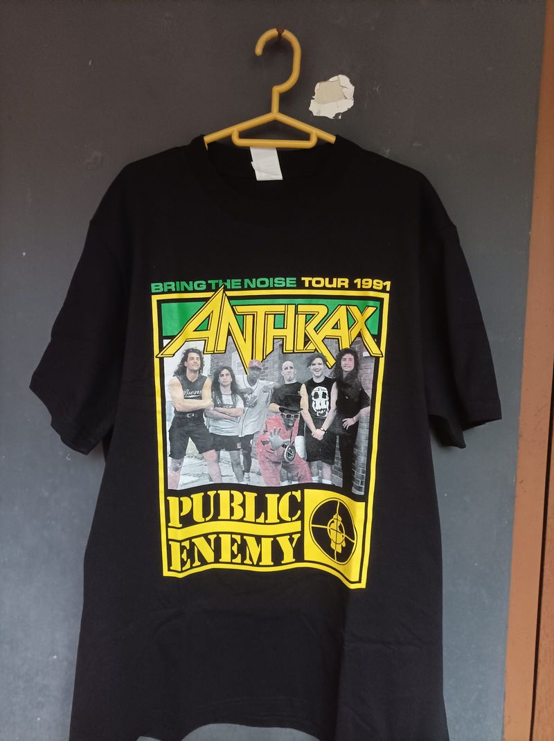 Kaos Band Public Enemy x Anthrax (Bootleg) ready size L & XL