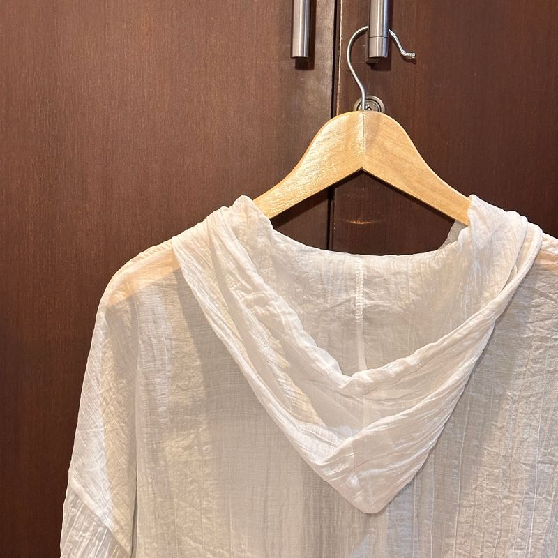 [USED] WHITE SHEER HOODIE TOP, foto 3