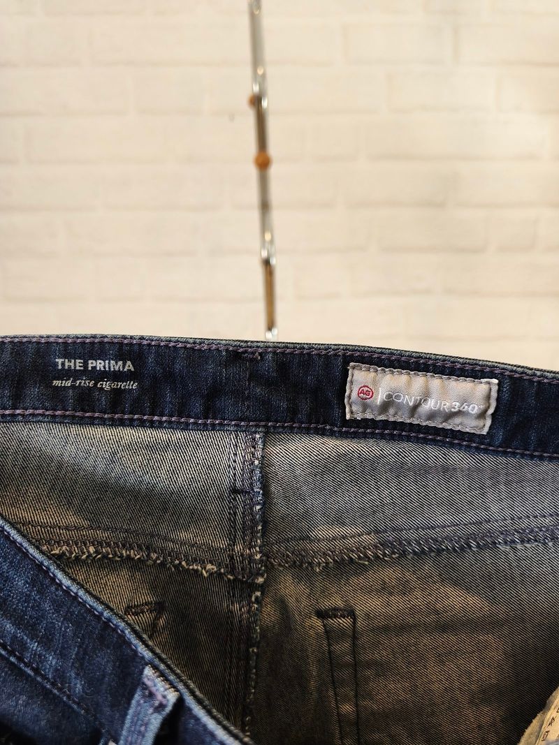 C16. AG Contour 360 Jeans, foto 2