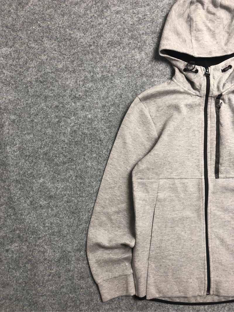 H&M Tech Fleece, foto 4