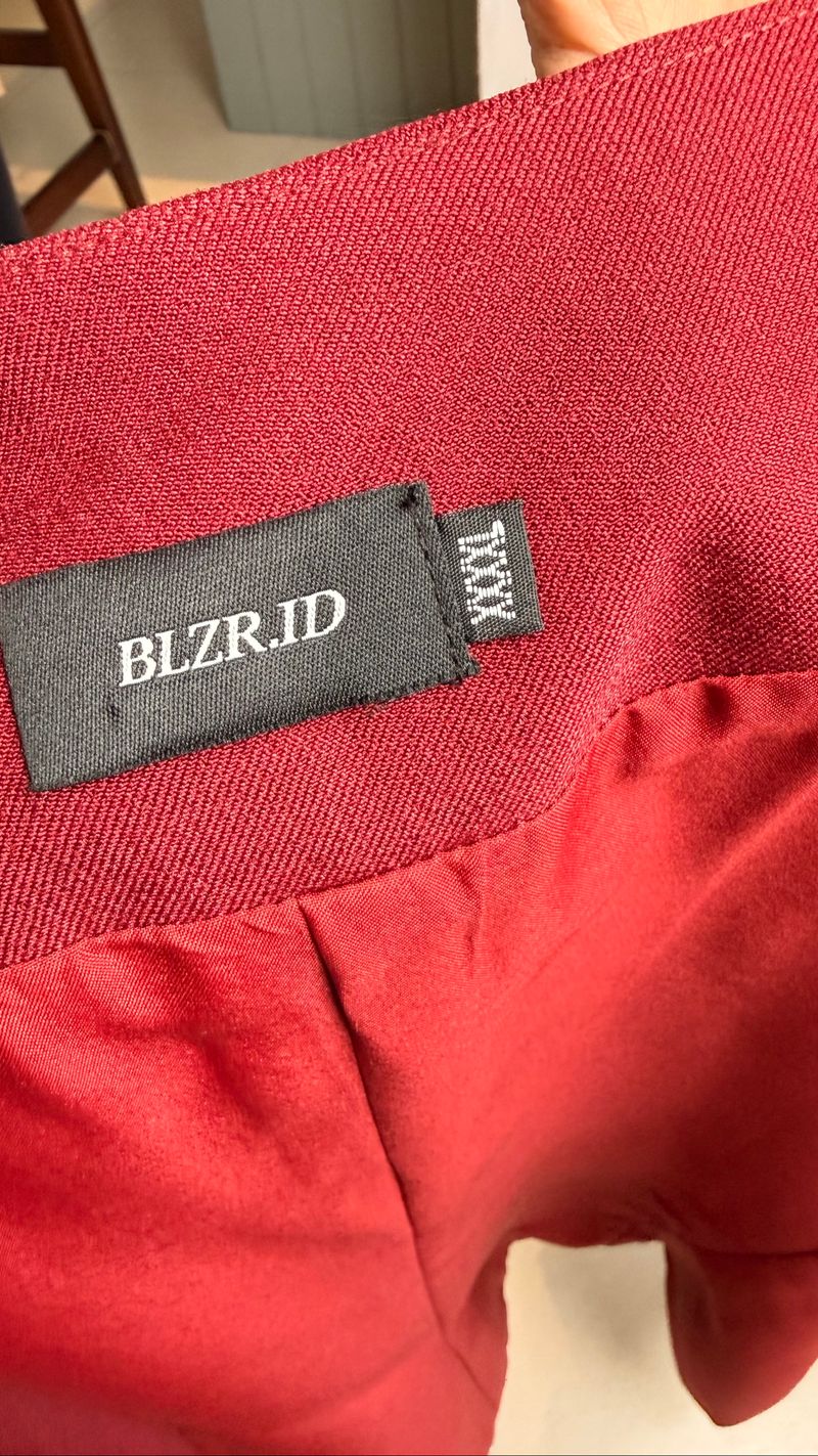 BLZR.ID - blazer maroon, foto 2