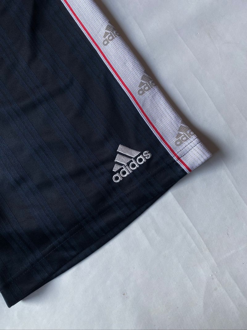 Adidas Climate Tapped Shorts, foto 2