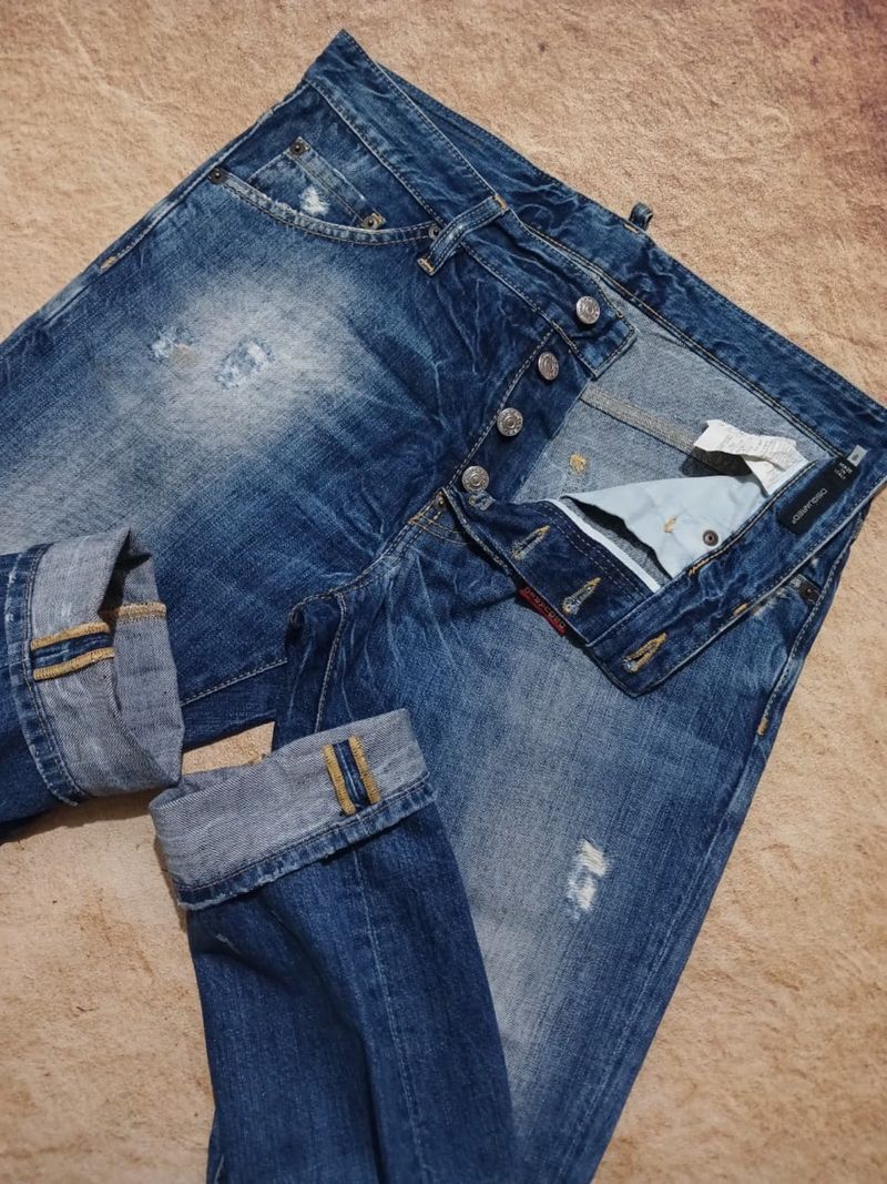 Dsquared2 jeans ripped pria second thrift original, foto 4