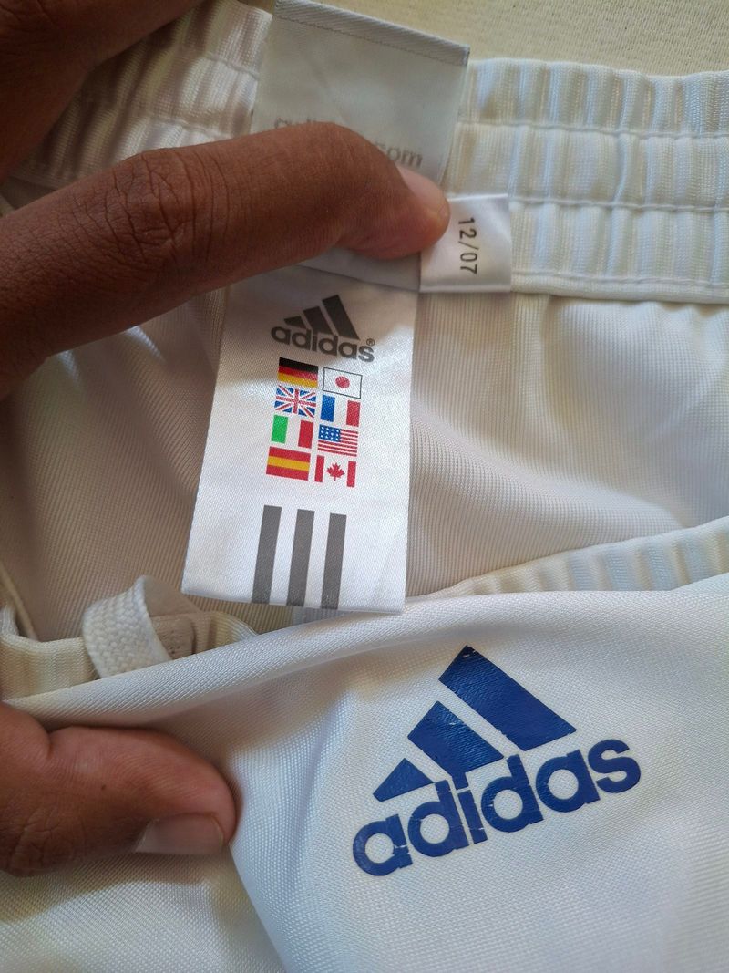 CELANA PENDEK ADIDAS WHITE ORIGINAL 100%, foto 4