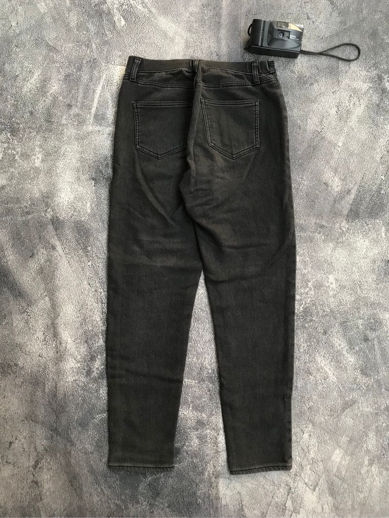 Celana Uniqlo, foto 2