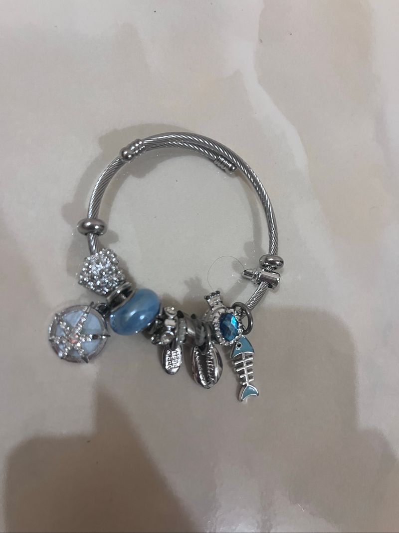 blue bracellet, Gelang biru ala Pndra, foto 2
