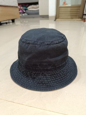 Topi Buckethead NB Bigon Black on Black Font Authentic