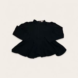 blouse hitam