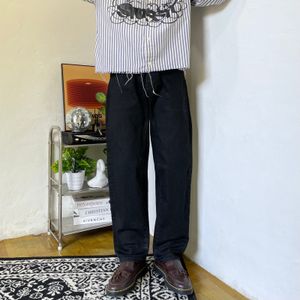 Uniqlo full black denim straight fit