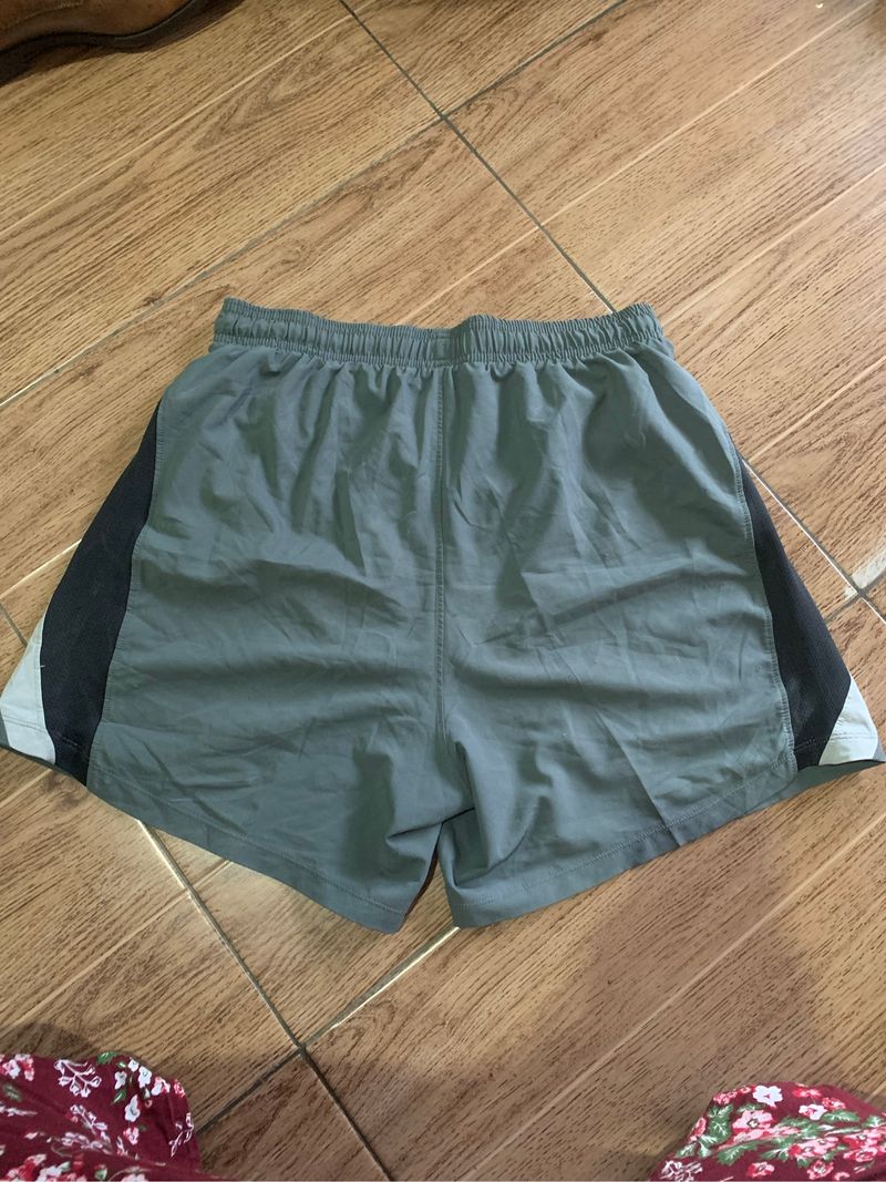 Celana Under armour, foto 2