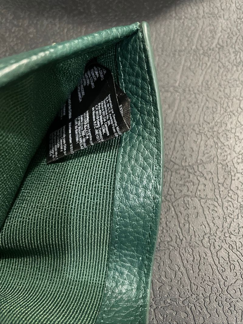 Dompet Lipat Dua Lacoste koleksi Croco Magic, foto 7