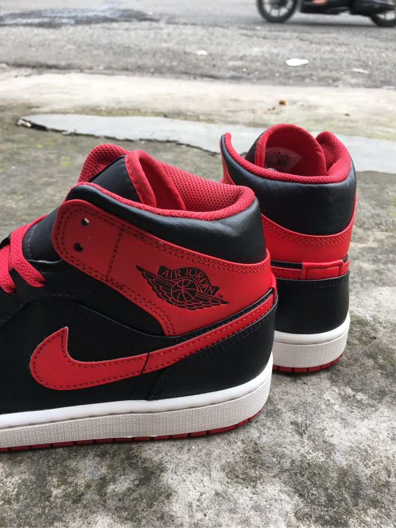Nike Air Jordan 1 Mid Original, foto 4