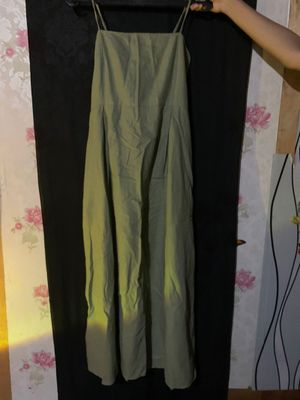Dress Wanita