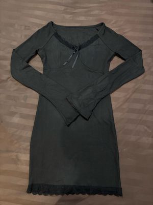 dress hitam