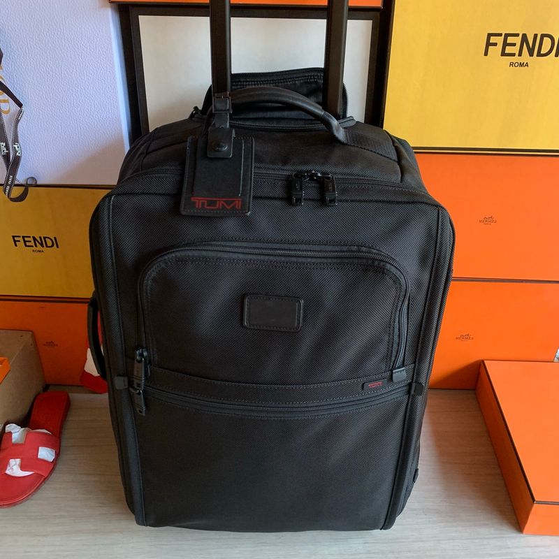 Tumi see reverse 2 wheels cabin sized, foto 2