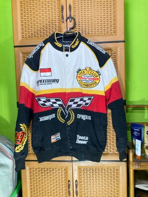 Jaket motor
