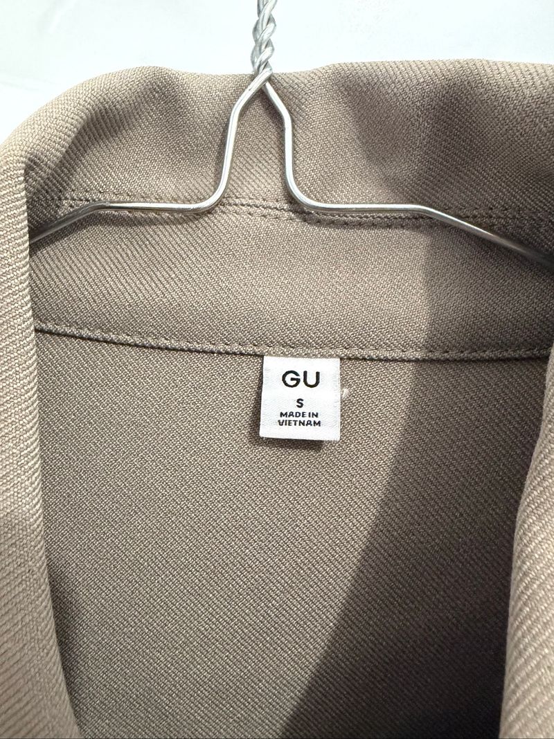 GU Fitted Crop Men Outer, foto 2