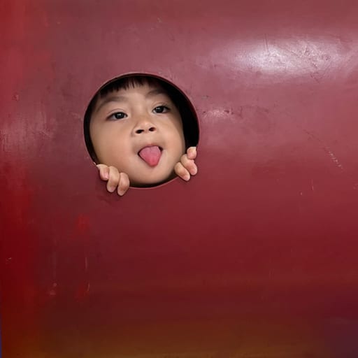 Lemari Perempuan