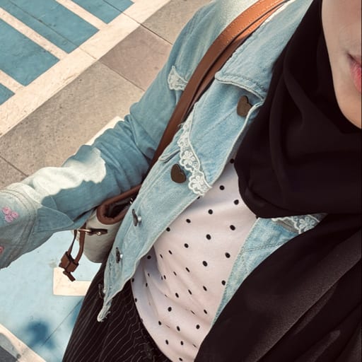 Appril Preloved