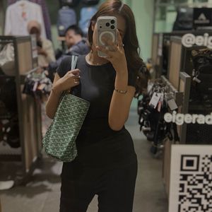 Via Putri