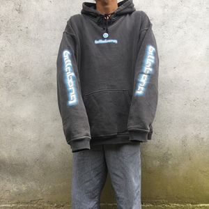 Baju Usang