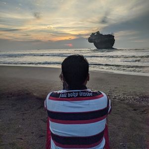 Dedi R