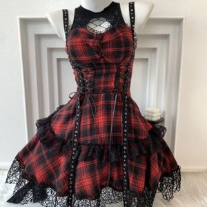 Madamchello2